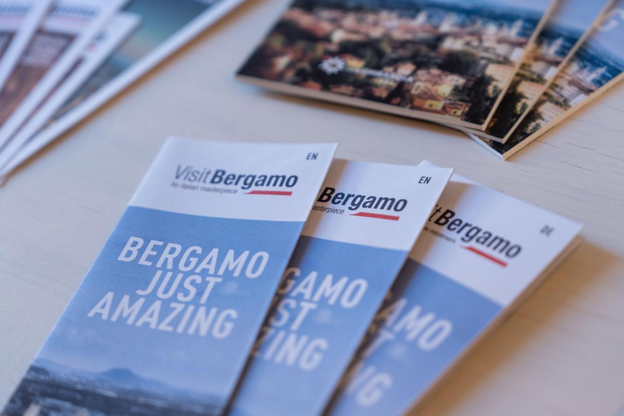 La Farfalla Blu - Boutique Apartment Bergamo Ngoại thất bức ảnh