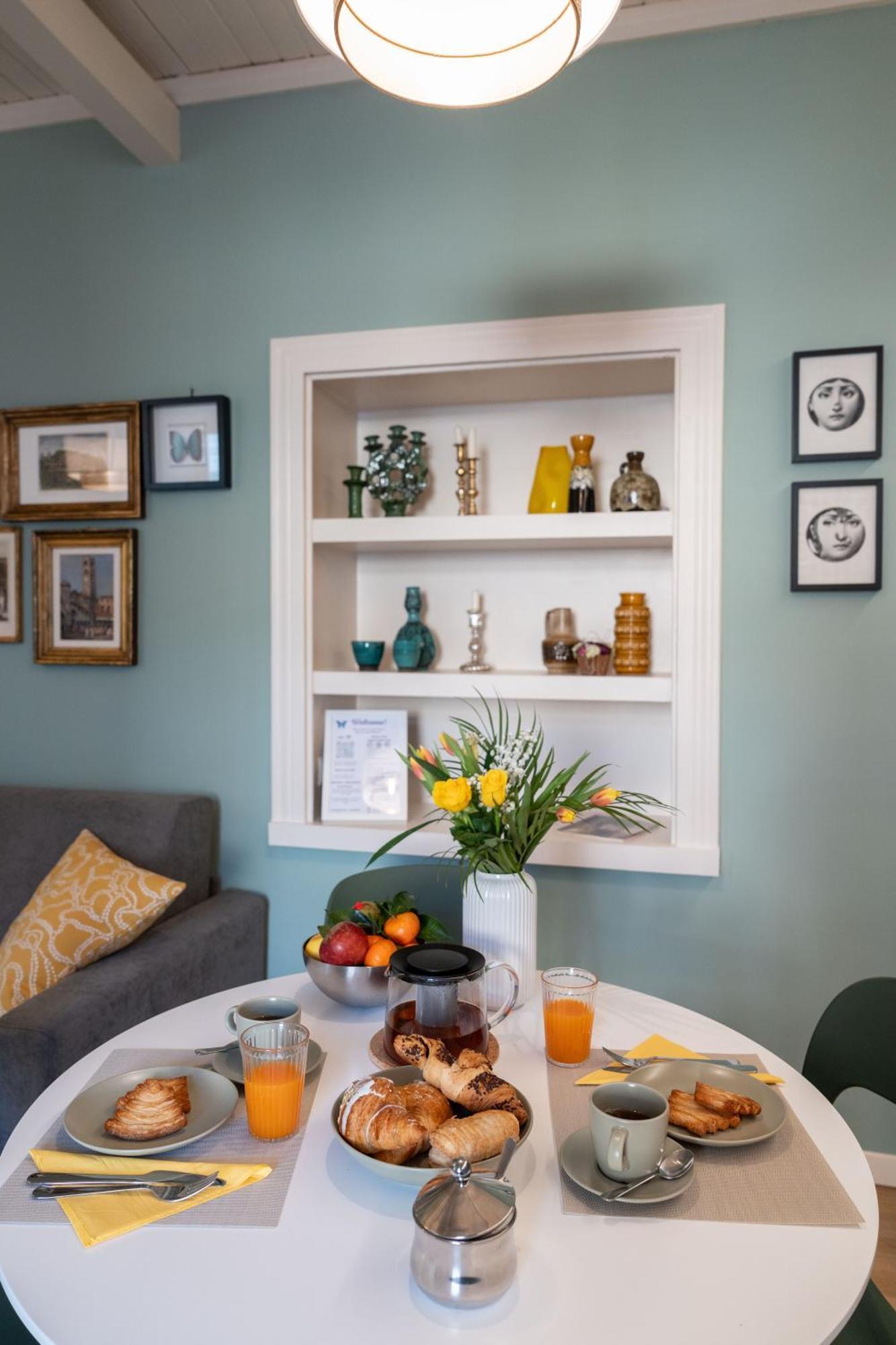 La Farfalla Blu - Boutique Apartment Bergamo Ngoại thất bức ảnh